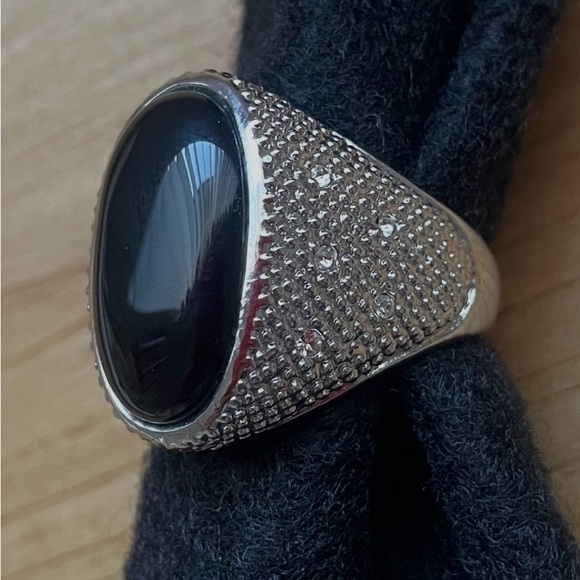 Silver Ring with Black Stone With Small Rhinestones At The Sides.  Size 9 - Picture 7 of 12